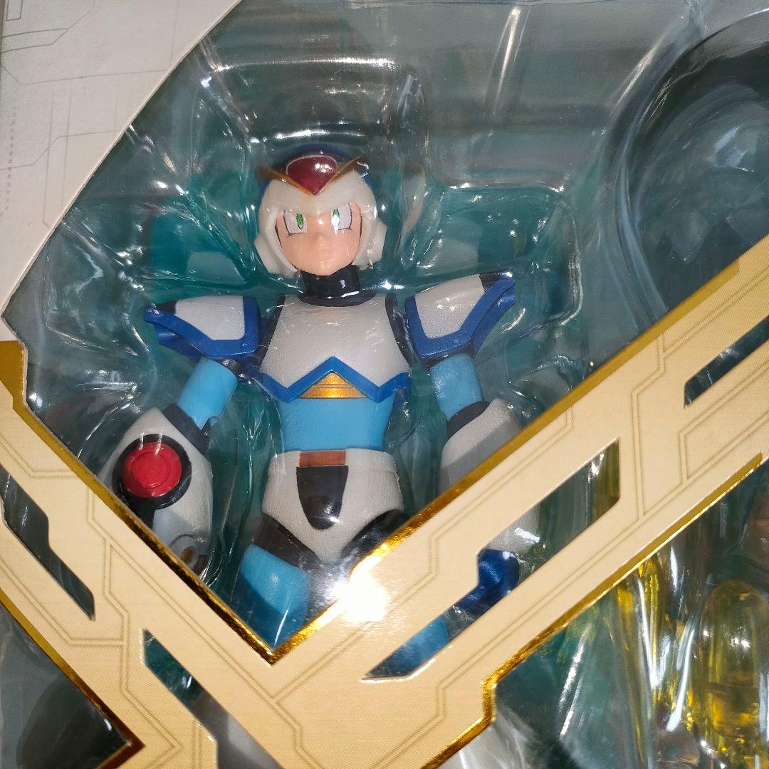 【未開封】D-Arts ロックマンX エックス フルアーマーバージョン