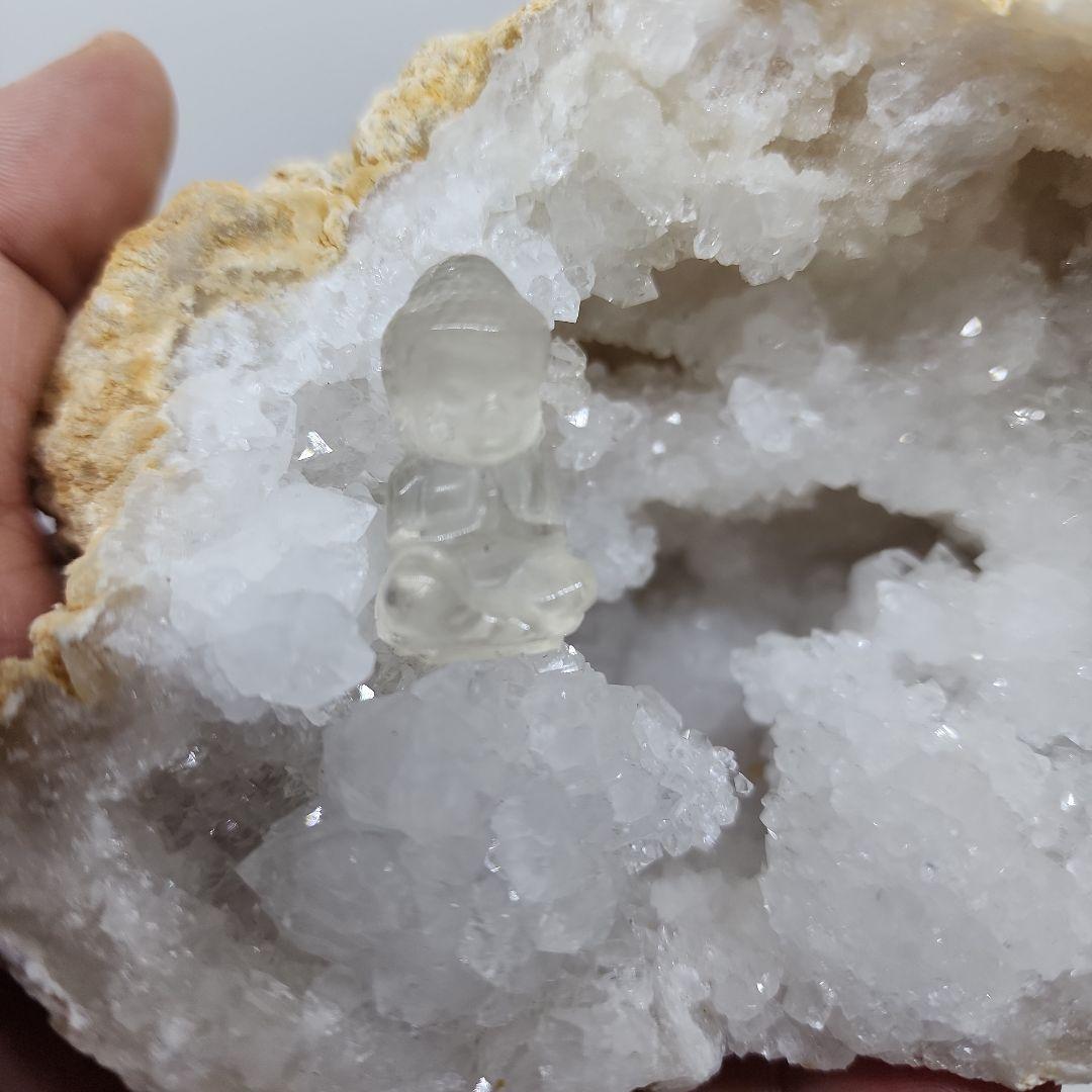 水晶ジオード ミニ大仏様付 ライト付