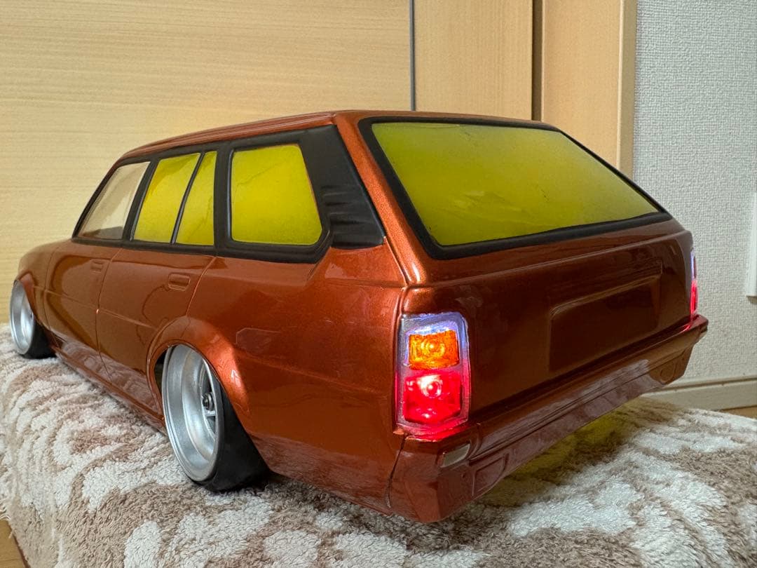 パンドラRC カローラバンKE70 電飾LED付き