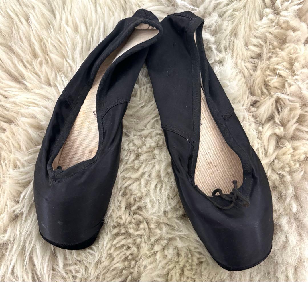 アンティーク雑貨 French Vintage Noir Ballet Slippers