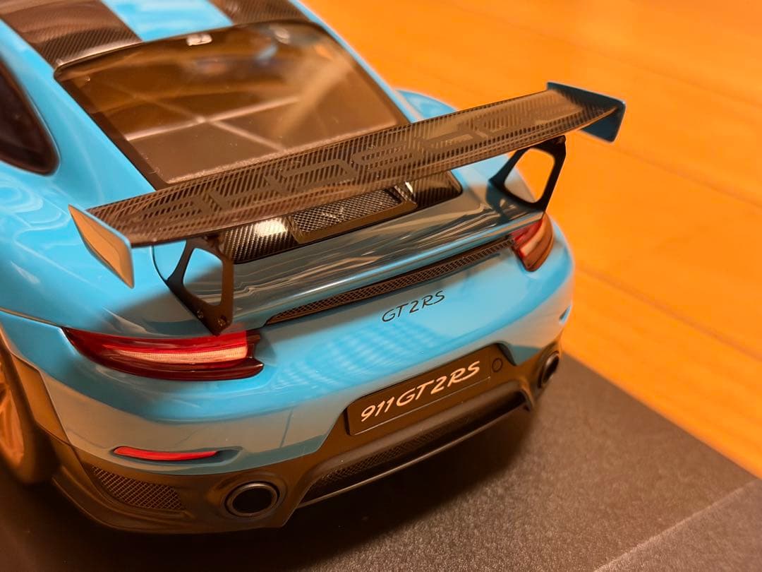Porsche GT2 RSモデルカー