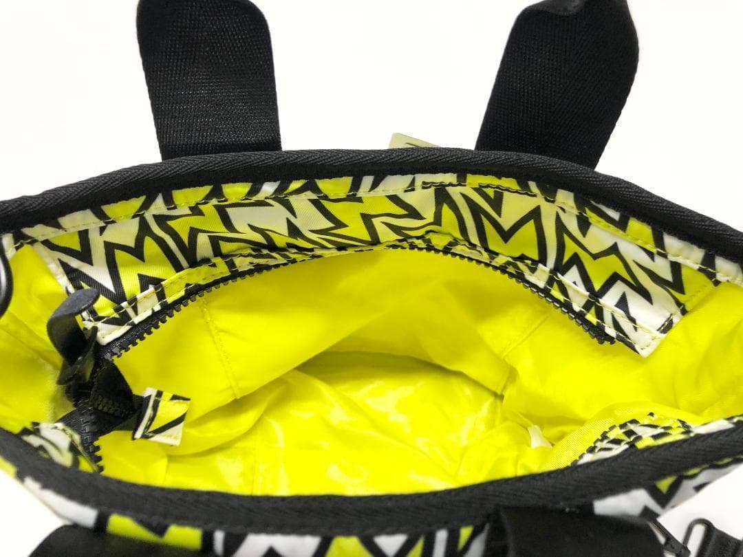 ○★新品未使用　PEARLY GATES　ハードエレキ柄　ミニトートバッグ