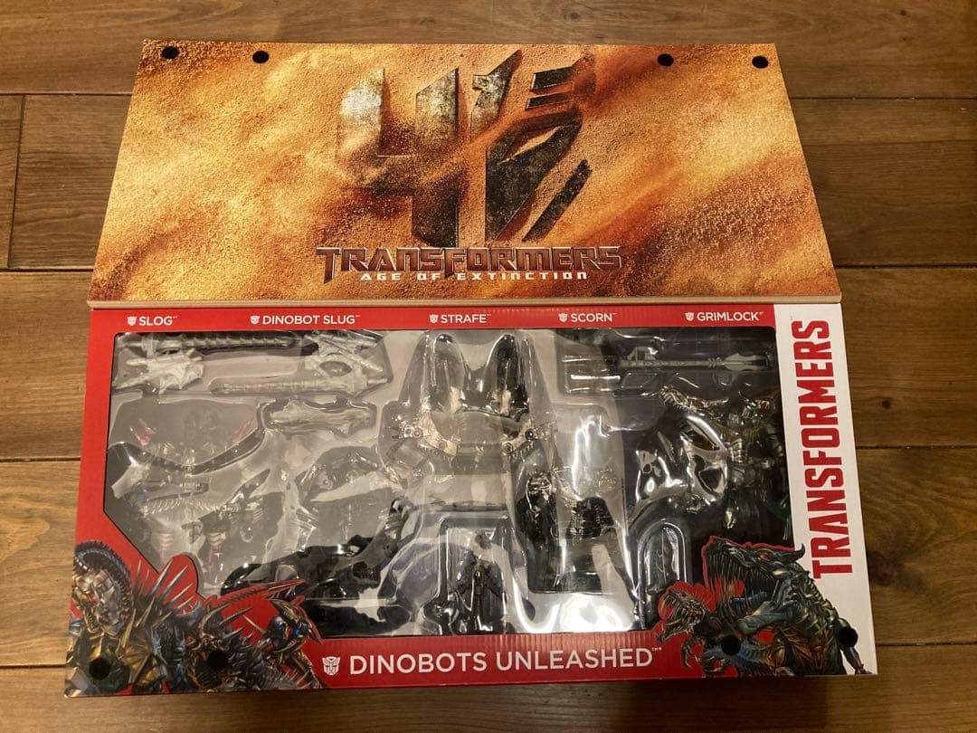 【匿名配送】トランスフォーマー　ダイノボット5パック