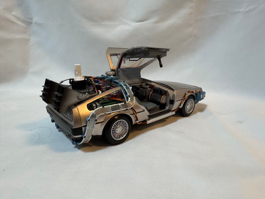 バックトゥザフューチャー デロリアン 1/20 ホバリング kids logic
