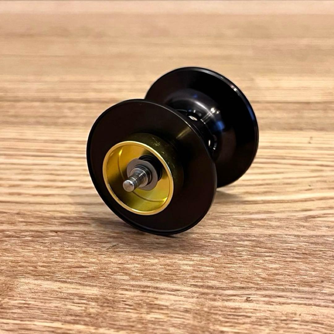 US DAIWA タトゥーラ 100H 6.3 右ハンドル