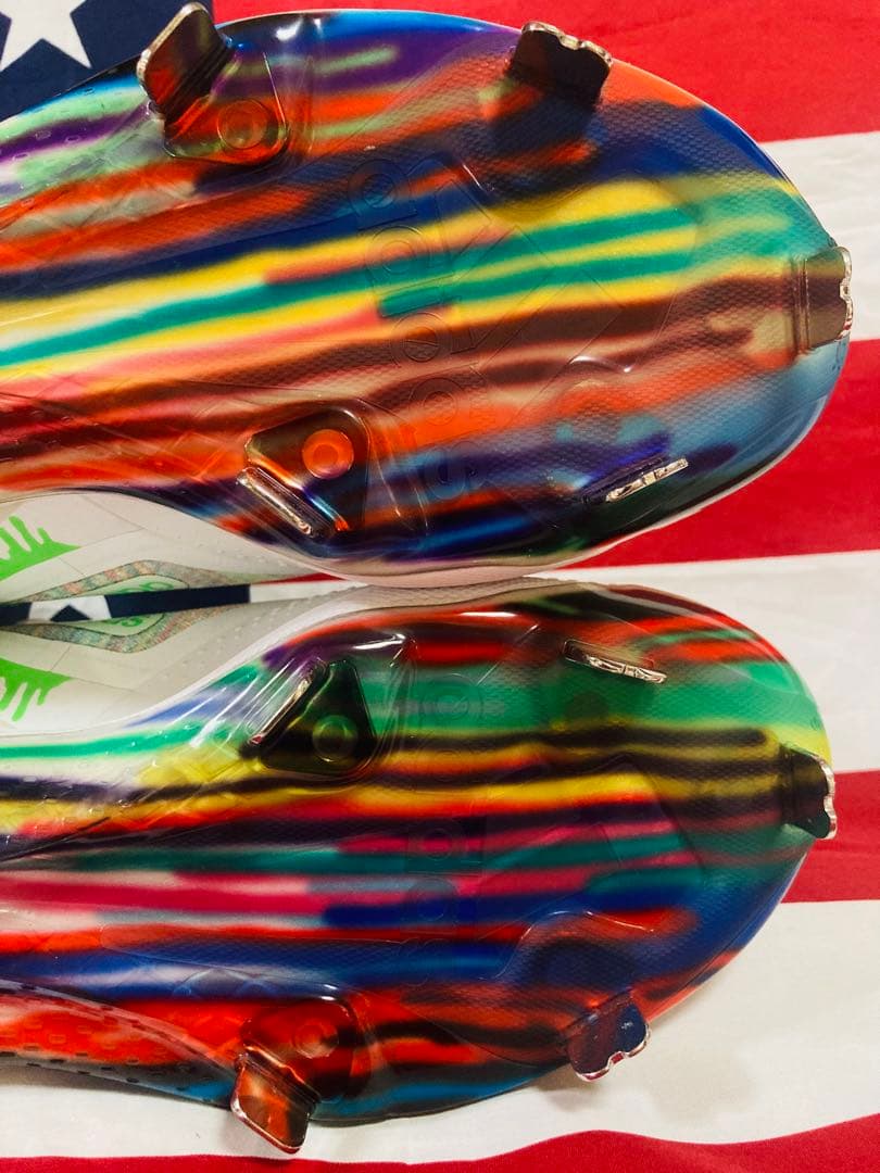 新品未使用adidas アディダスICON BOOST Dripped out