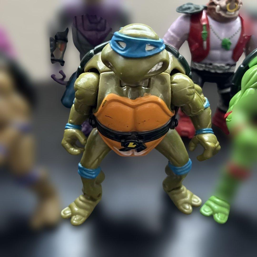 ミュータントタートルズ アクションフィギュア 8体セット
