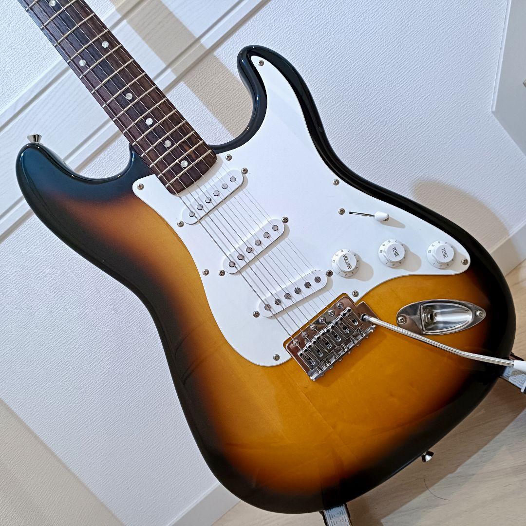 Squier ストラトキャスター　サンバースト エレキギター メンテ済