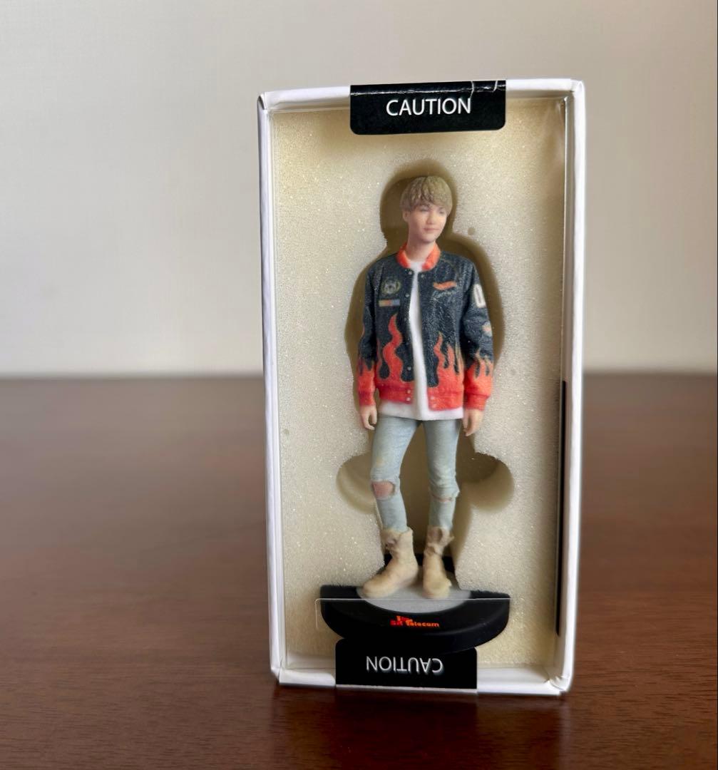 BTS 防弾少年団 SK telecom テレコム公式　フィギュア　ユンギ