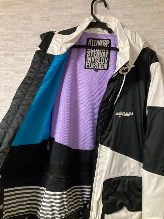 アトマイズ　スキー／スノーボードウエア