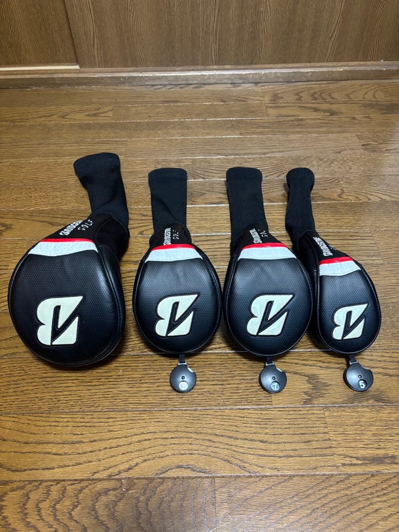 ブリヂストン　キャディーバック　 ヘッドカバーセット