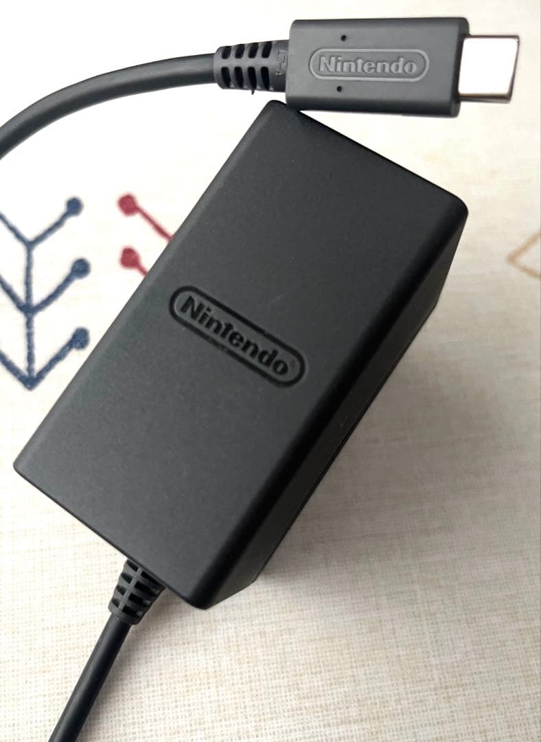 本体 Nintendo Switch 2023年発売モデル(グレー)任天堂