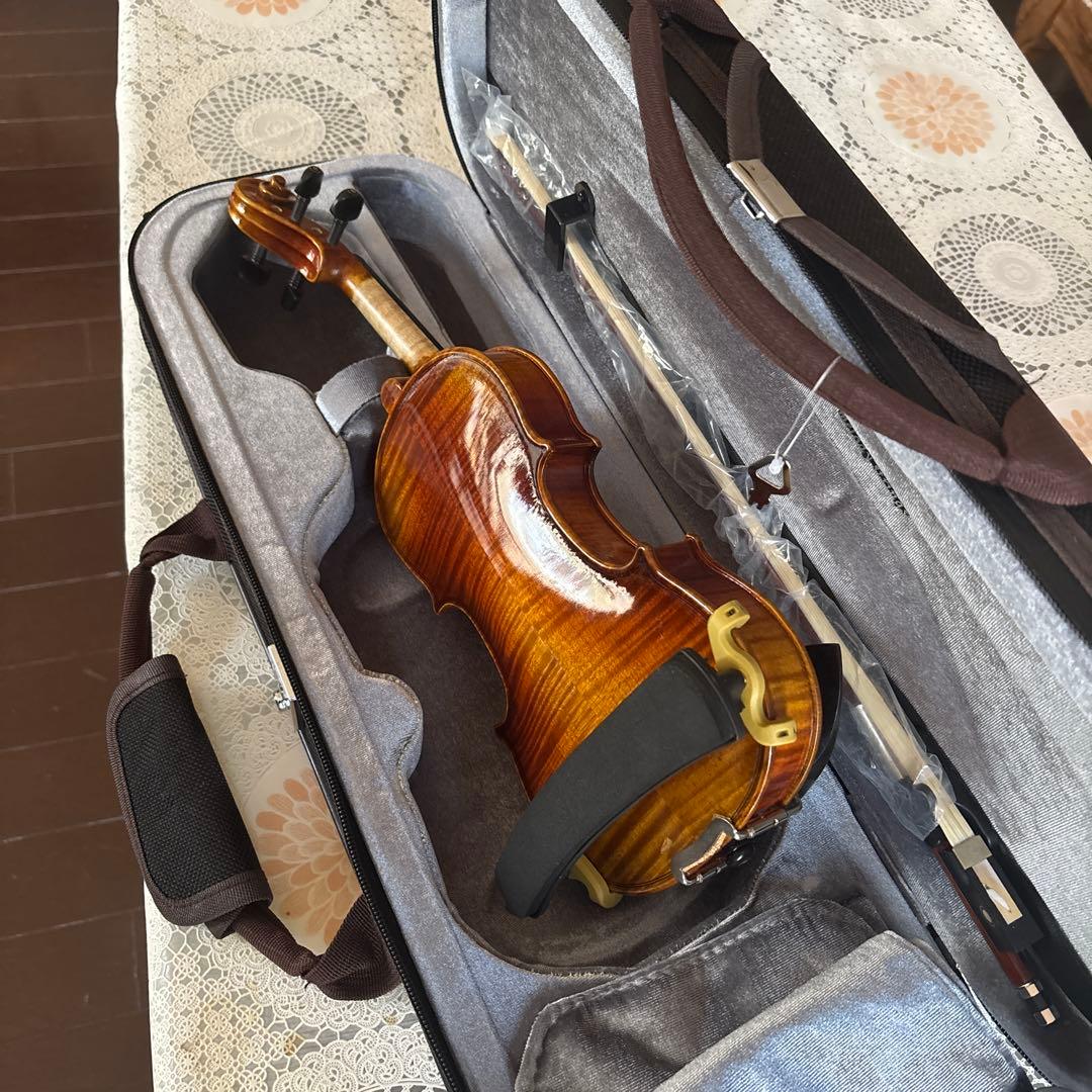 1/8 melody strings 子供用バイオリン新品　値下げ