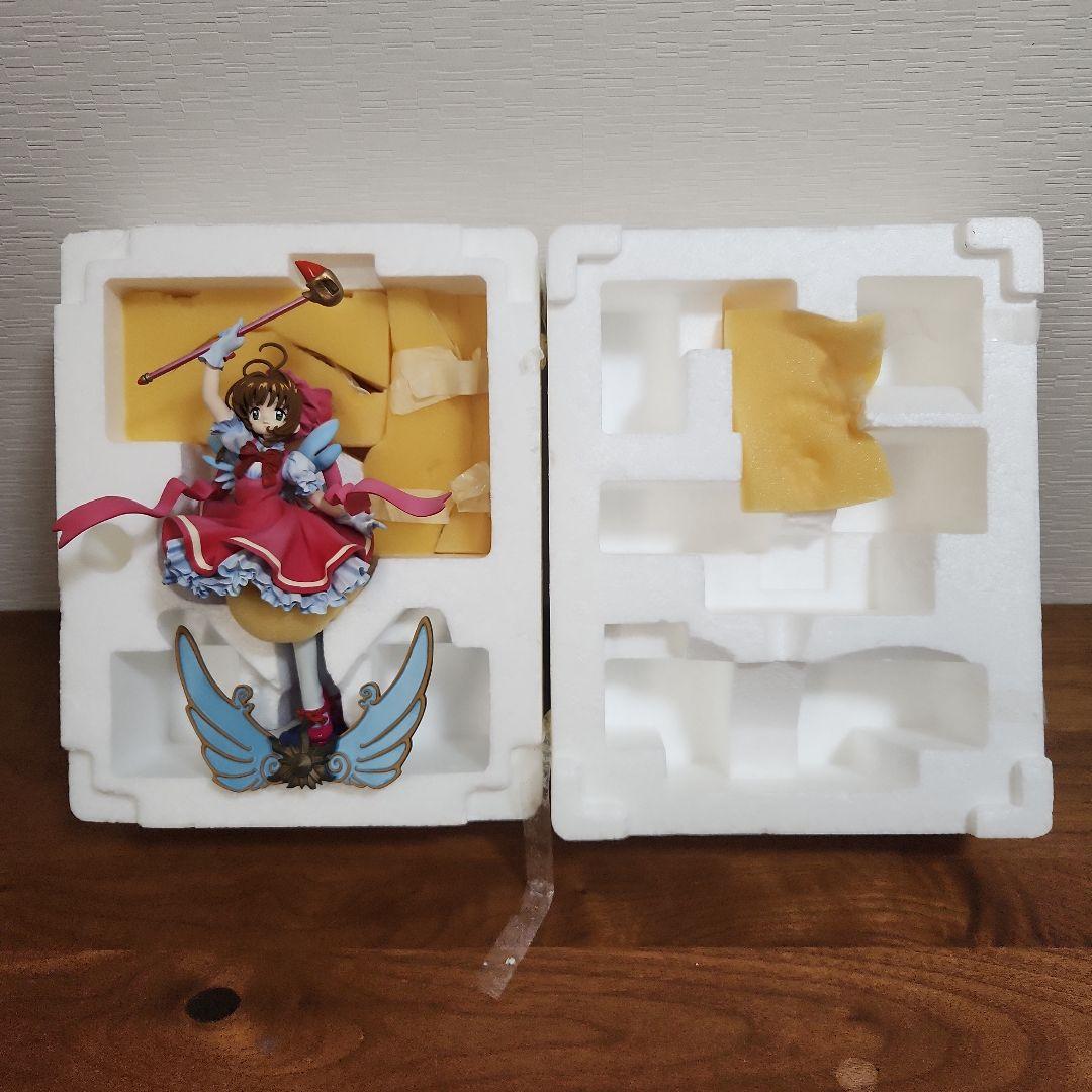 海洋堂 カードキャプターさくら 木ノ本桜 1/8コールドキャスト完成品