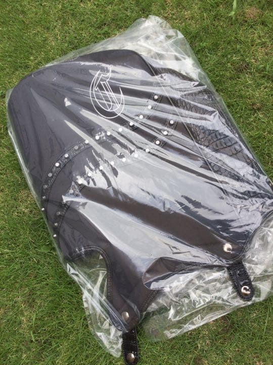 CRAZYクレイジー数量限定モデル