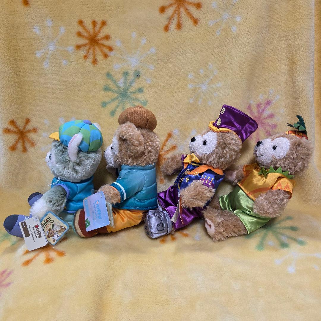 香港ディズニー　ダッフィーアンドフレンズ　ぬいぐるみ　４体