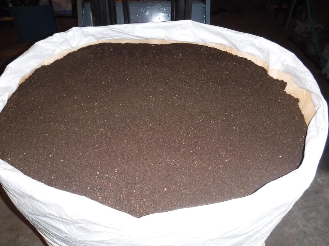 カブト虫マット2：発酵熟成竹・成虫・幼虫飼育・産卵育成用：５００ℓ