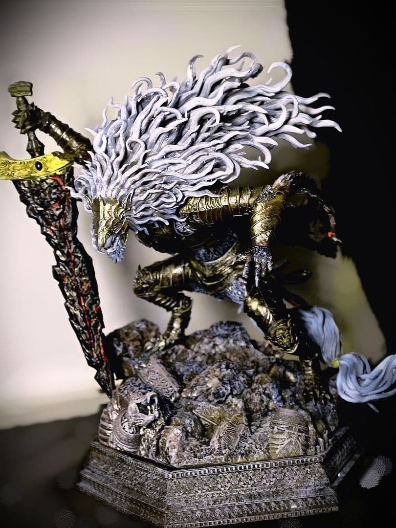 エルデンリング 黒き剣のマリケス 塗装済み ガレージキット 20cm