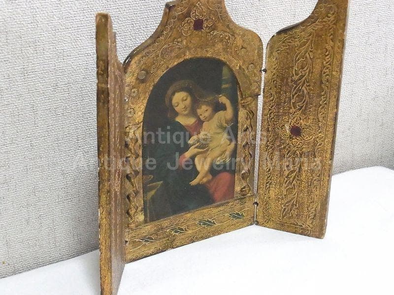 イタリア アンティーク　ピエール・ミニャール 葡萄の房を持つ聖母３枚続きの祭壇画