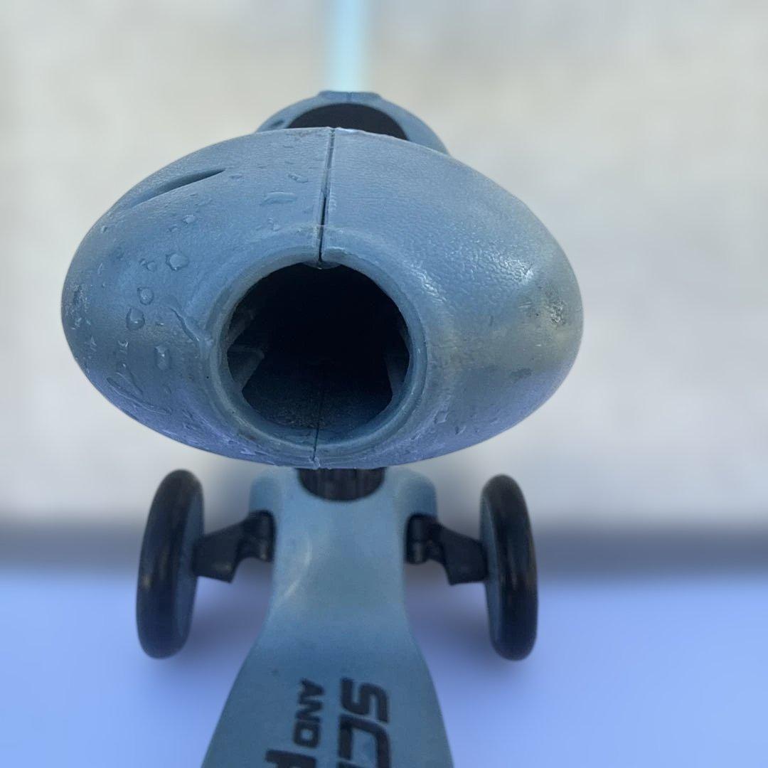 SCOOT AND RIDE 三輪車 ブルー　変形できるタイプ