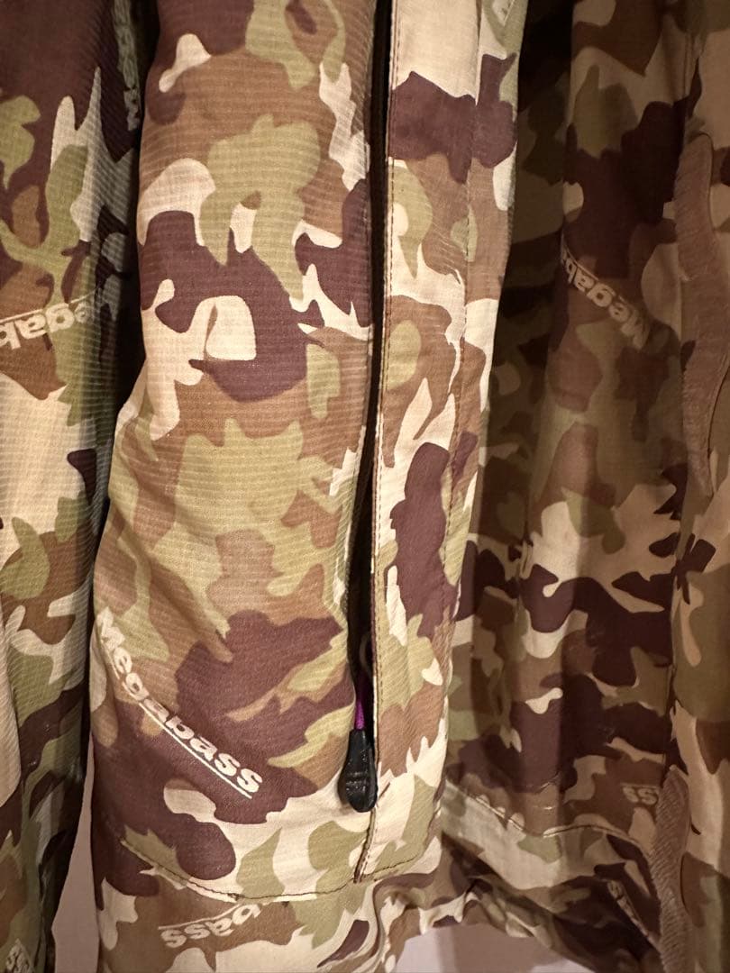 メガバス　サーモスーツ