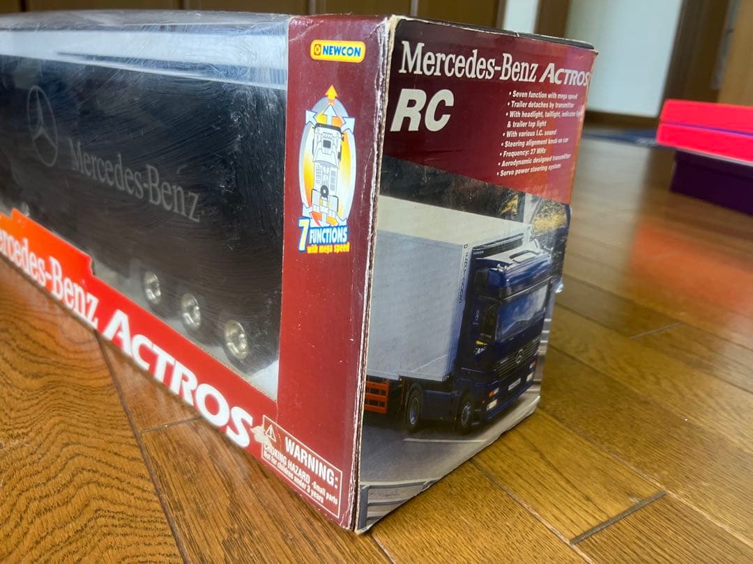 Mercedes-Benz Actros ラジコン トレーラー