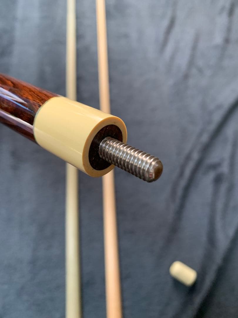 Meucci97-28プレイキュー　カメオ　メウチ　ビリヤード　キュー