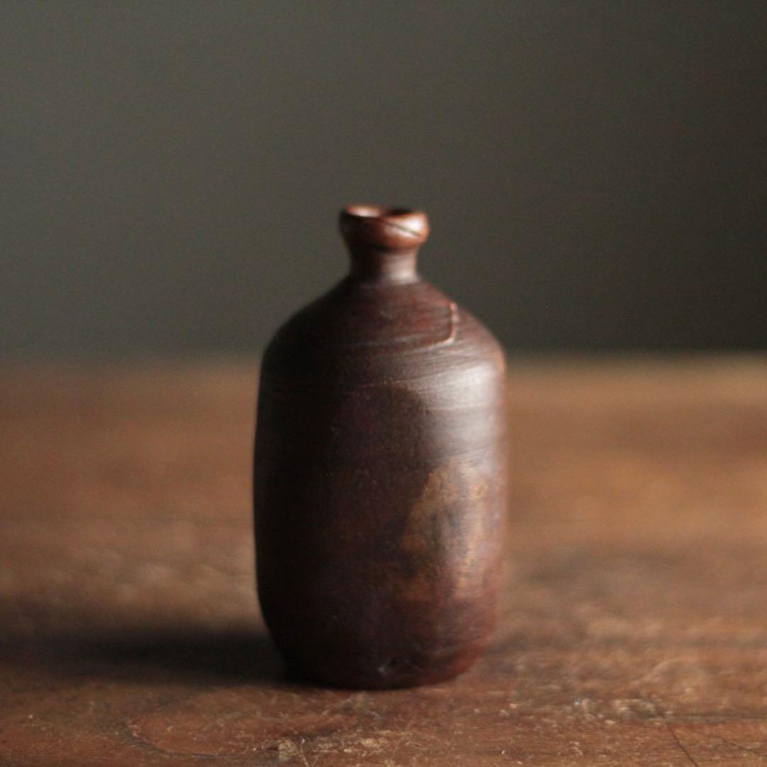 明治の備前のかわいいやつ 小徳利 備前焼 容量約100ml 古道具 アンティーク