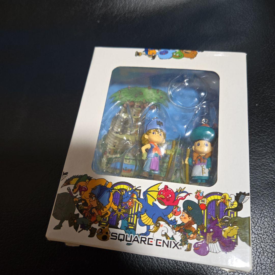 ドラゴンクエストモンスターズ15周年記念スペシャルフィギュアイルとルカ