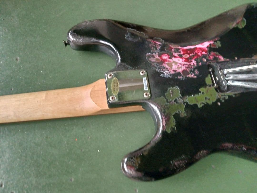 午前10時まで9,000円！ エレキギター　ストラト　ハードレリック