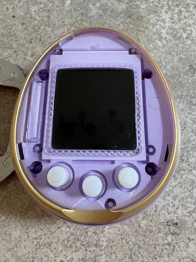 たまごっち4U Anniversary ver. 　ロイヤルパープル