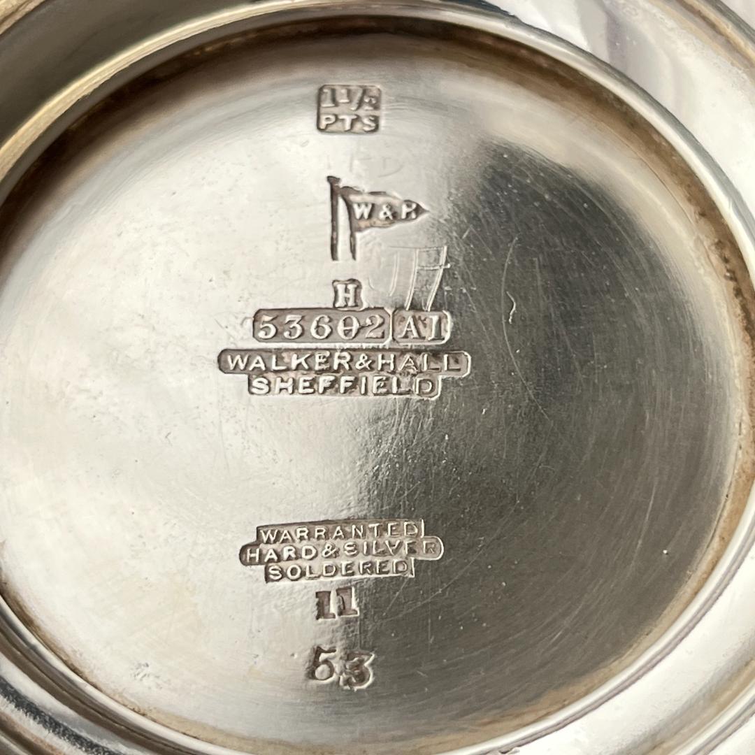 【Walker & Hall】 ペイズリーパターンのジャグ 【シルバープレート】