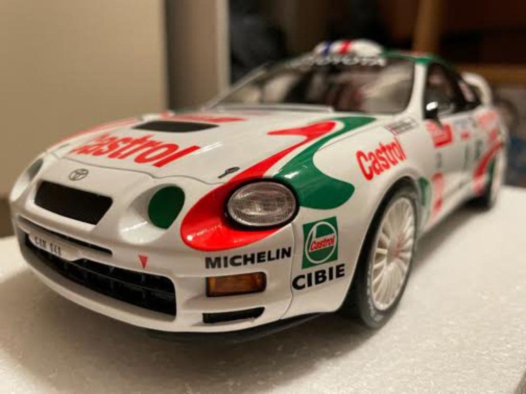 1/18 トヨタ セリカ GT-FOUR ST205