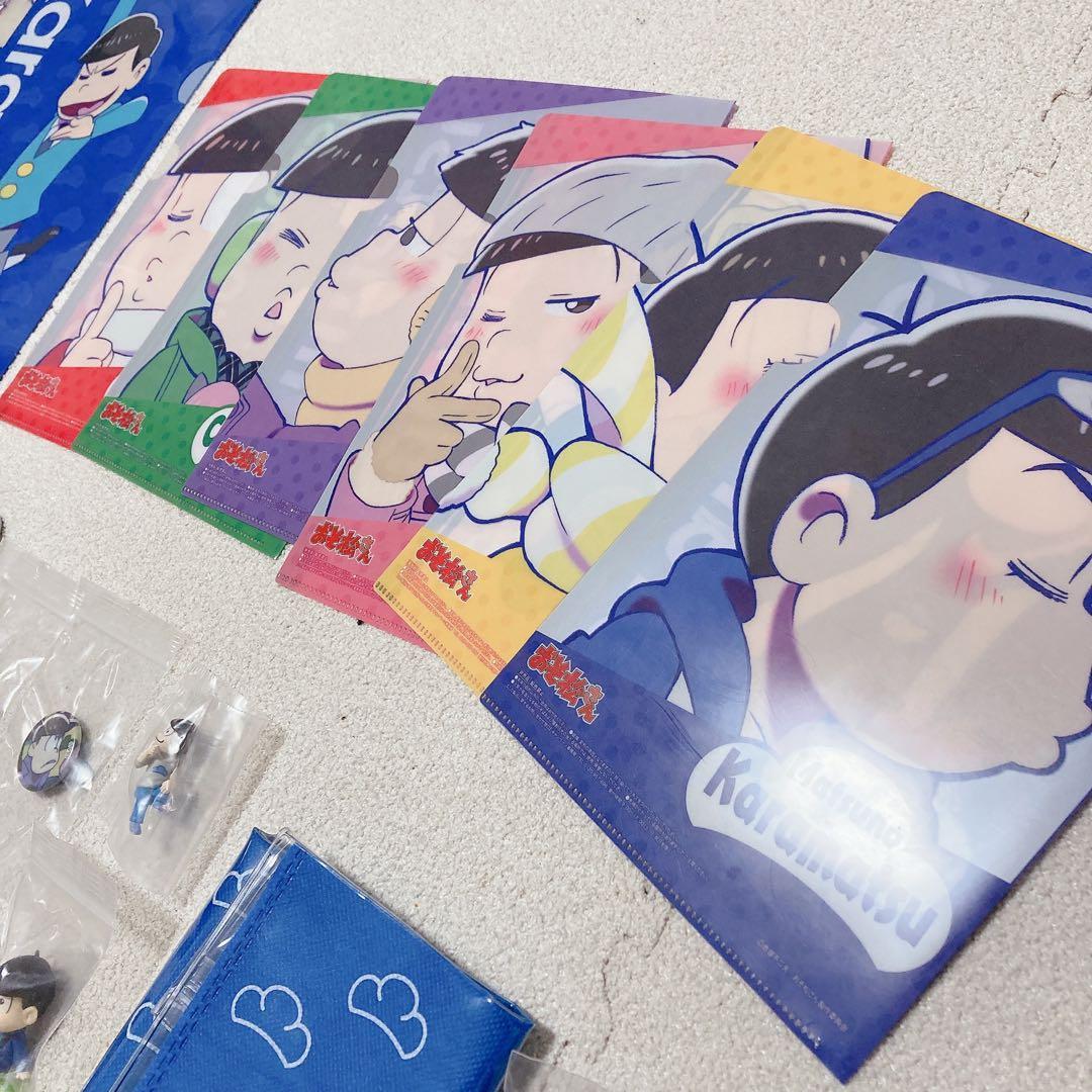 おそ松さん　まとめ売り　缶バッチ　アクスタ　キーホルダー　ぬいぐるみ　グッズ