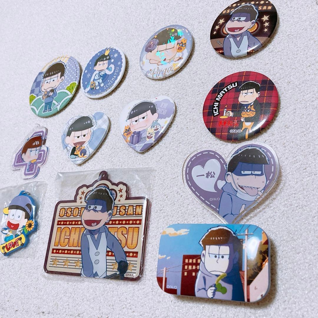 おそ松さん　まとめ売り　缶バッチ　アクスタ　キーホルダー　ぬいぐるみ　グッズ