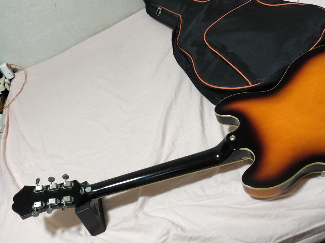 Epiphone エピフォン CASINO カジノ サンバースト フルアコ