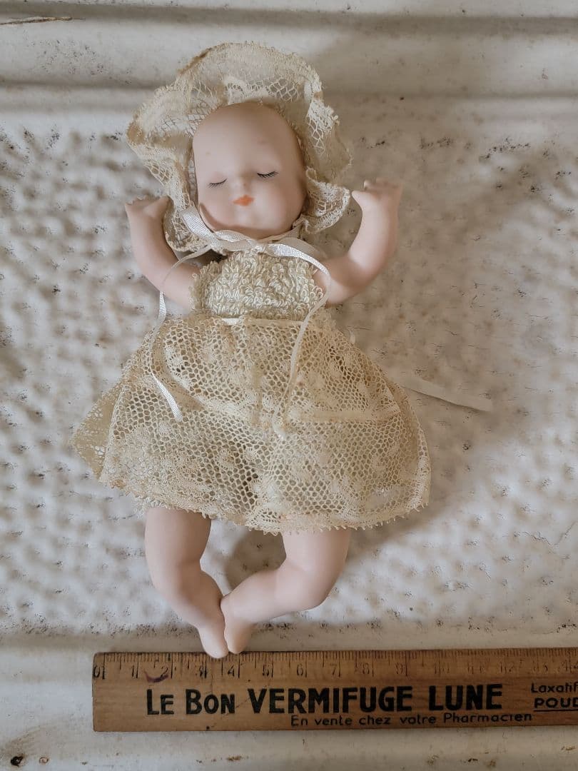 フランスアンティーク　ビスクドール　ミニョネットbebe　ベベドール　ねんね