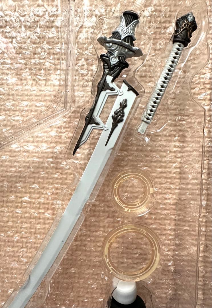 ＜ヨルハ 二号 DX版＞ニーア オートマタ PLAY ARTS改 【オマケ付き】