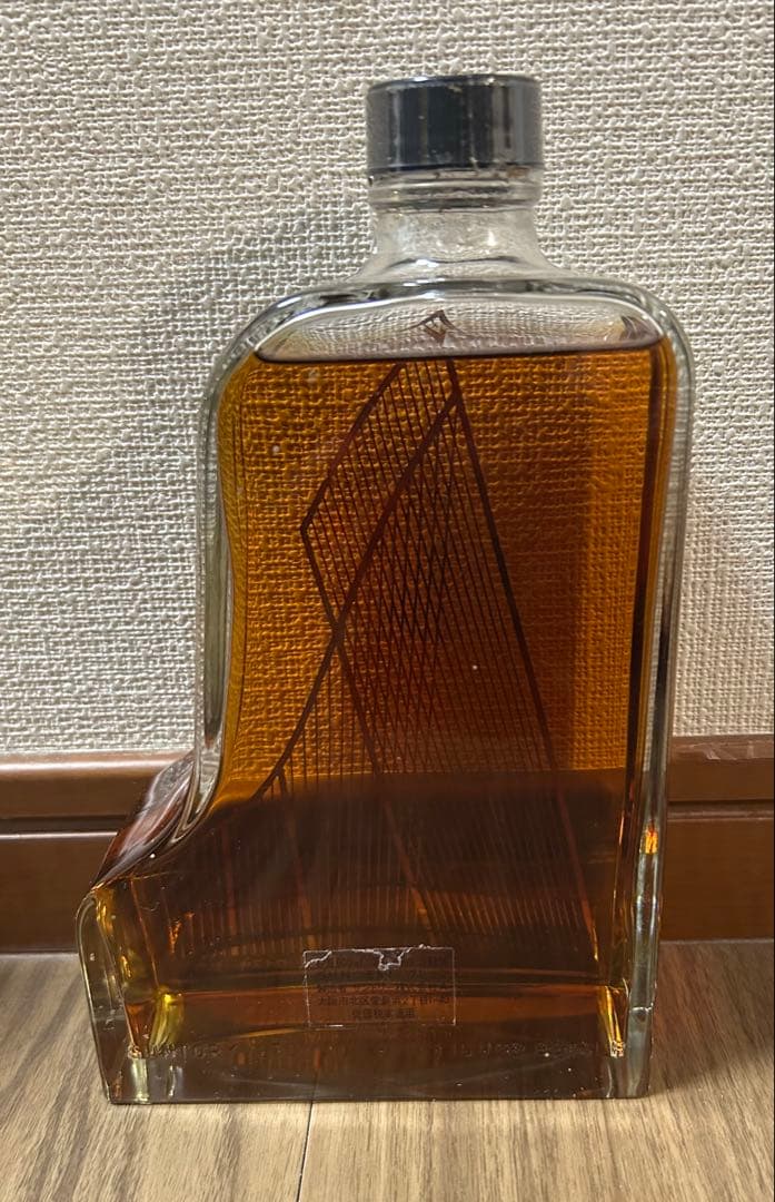 サントリー ローヤル ピアノ型ボトル 特級ボトル