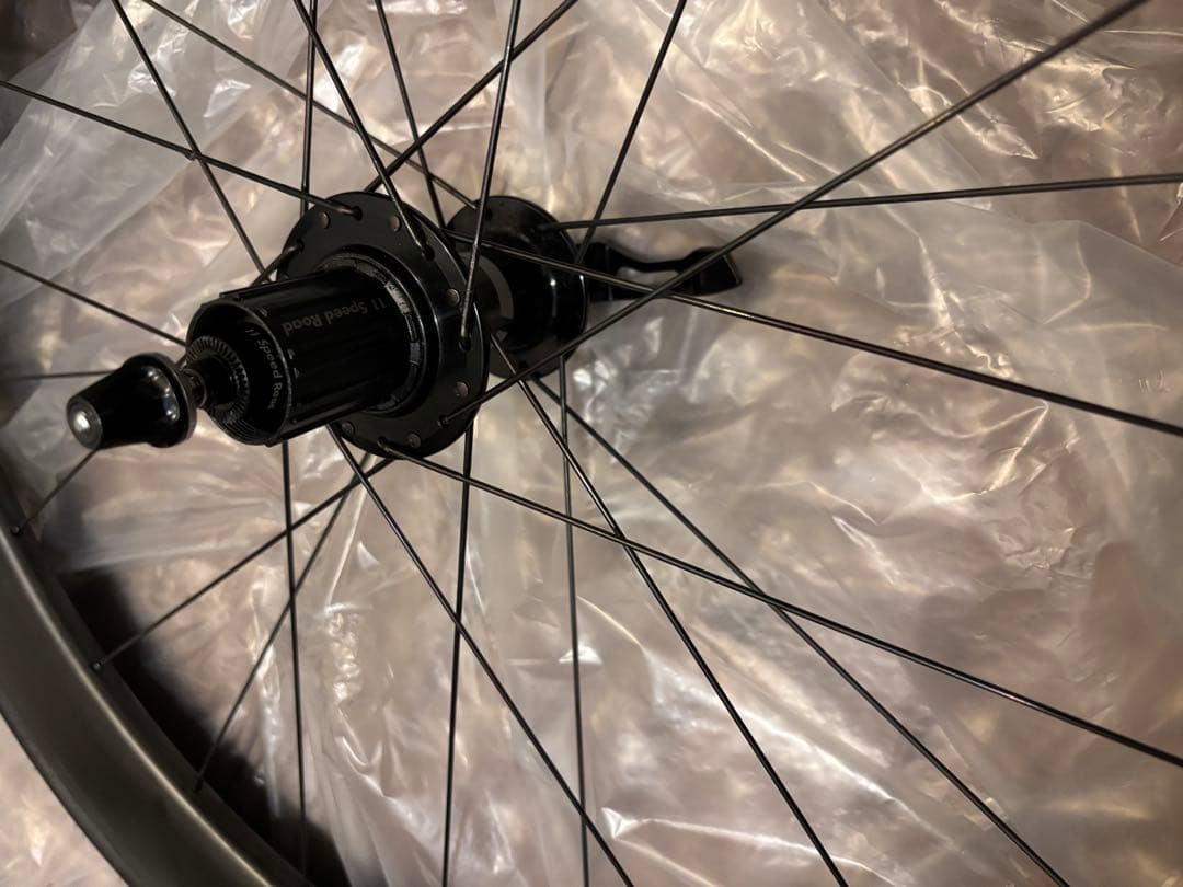 プロペルアドバンスドプロゼロ　付属ディープリムです。　交換用チューブ1本、付き。