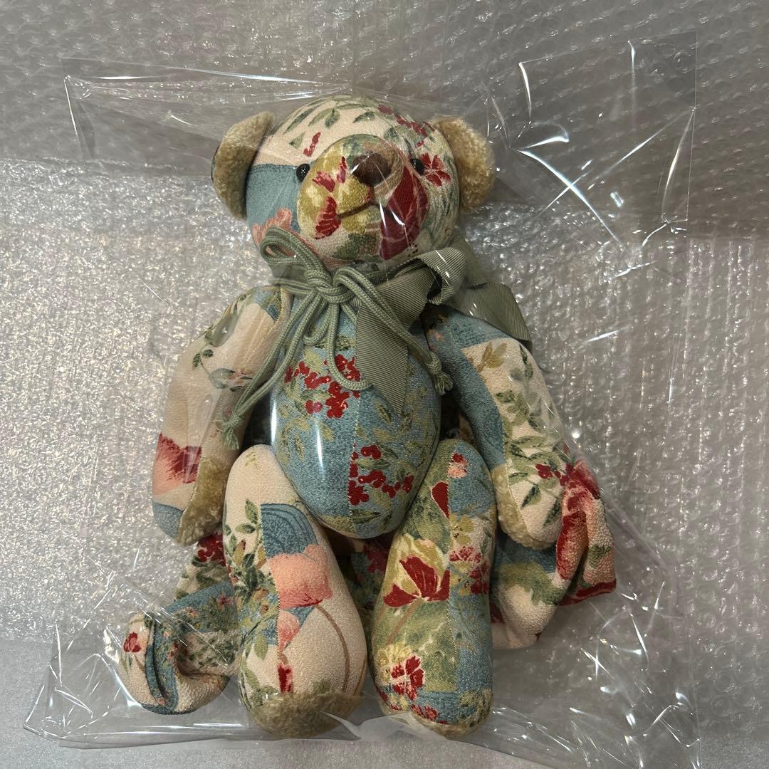 WONDERFUL WORLD シリアルナンバー入り　テディベア