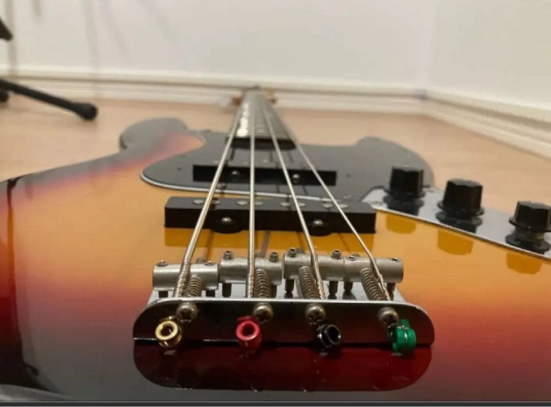 Squier Silver Series ジャズベース 日本製　SJB-36