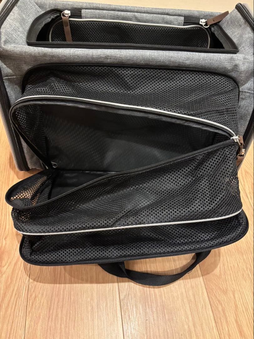 犬用キャリーバッグ 42x28x23センチ
