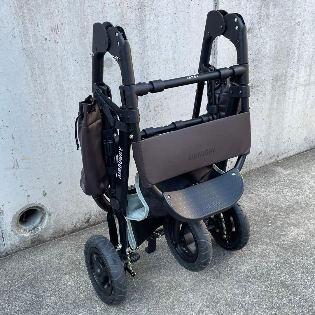 【ロイヤルブルー】