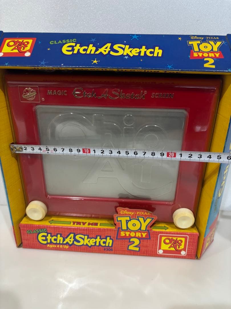 トイストーリー　スケッチ　Etch A Sketch Toy Story