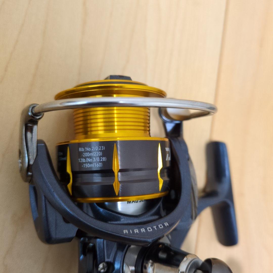 【ボブ】ダイワ 15 フリームス 2500 （未使用)