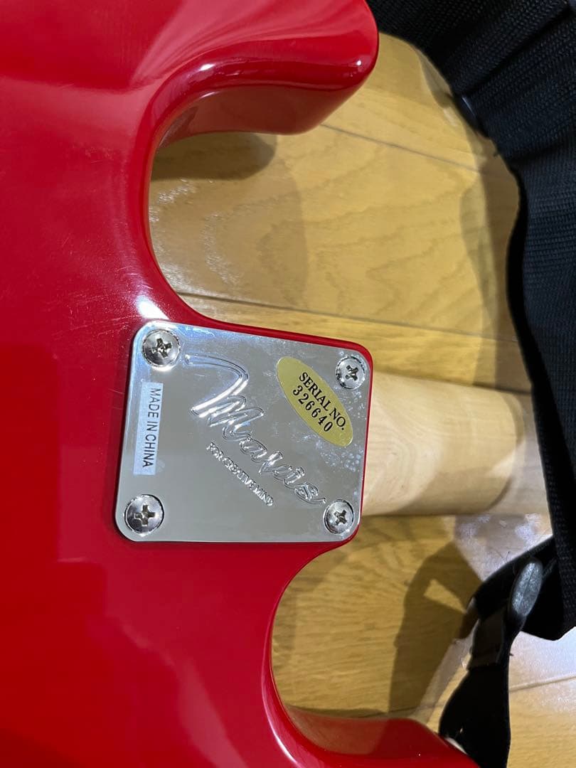 オシャレ　Mavis メイビス　エレキギター　ソフトケース付き