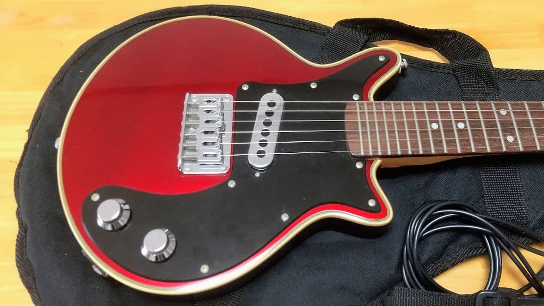 クイーン/ブライアン・メイ ミニ・メイ エレキギター