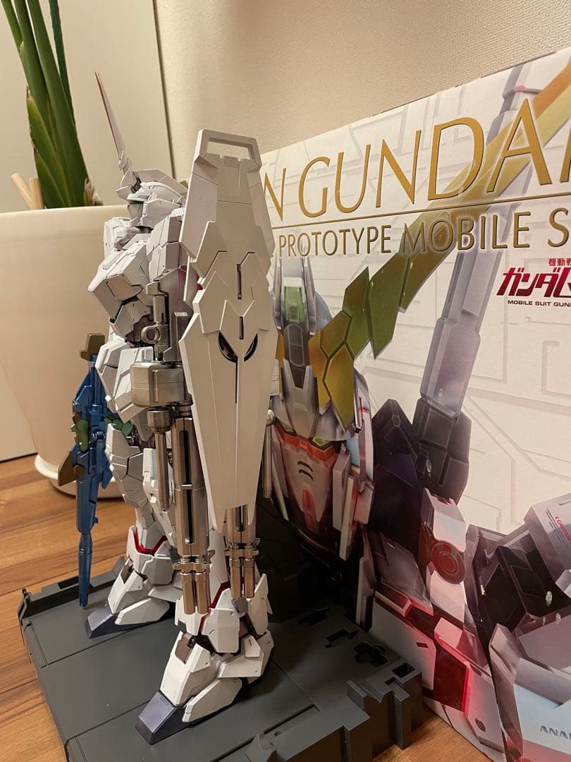 塗装済み 機動戦士ガンダムUC ユニコーンガンダム PG RX-0 1/60