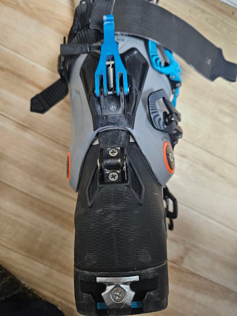 K2 Mindbender 120 スキー ブーツ M8